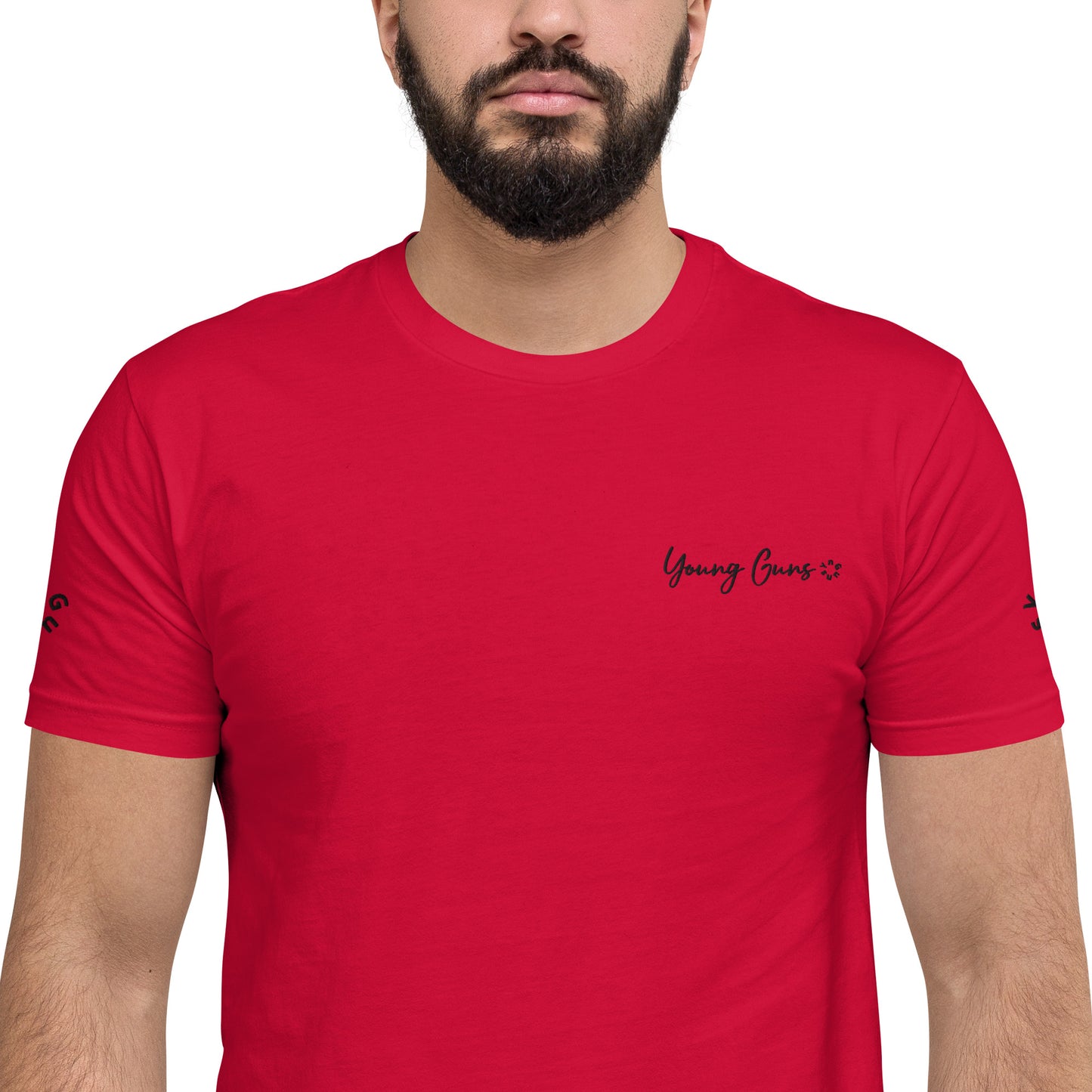 YnGuns™ Camiseta ajustada preencogida bordada "Young Guns"